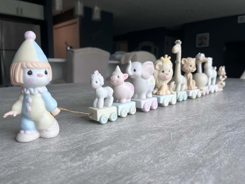 Precious Moments Birthday Train Set Bless The Days Of Our Youth Clown And Animal